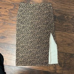 Mid-Length Cheetah Print Skirt with Slit. Great condition & very soft!